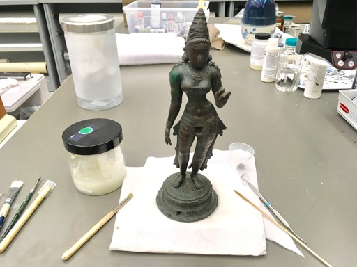 bronze statuette in conservation