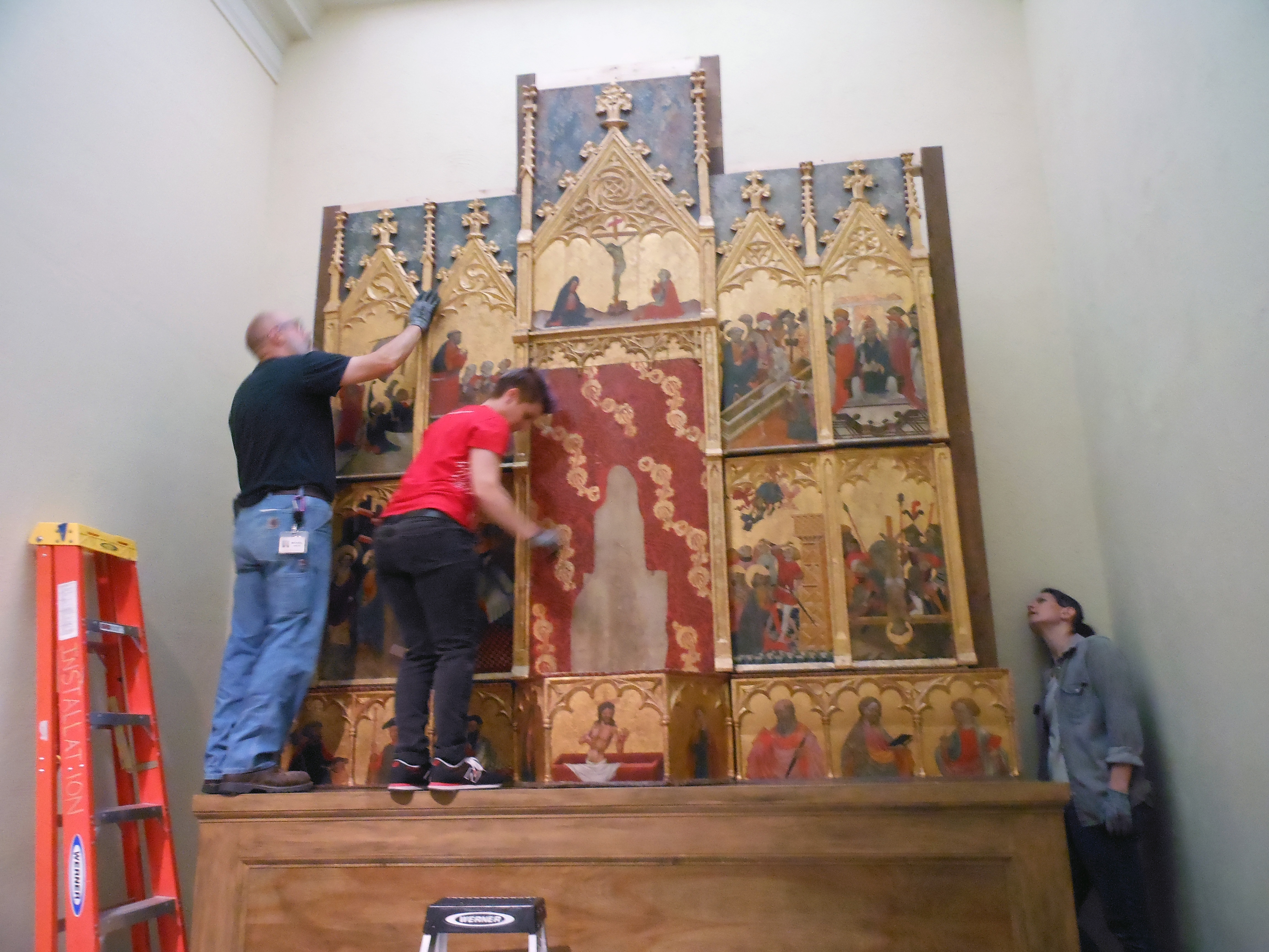 Installation of the Retablo of Saint Peter