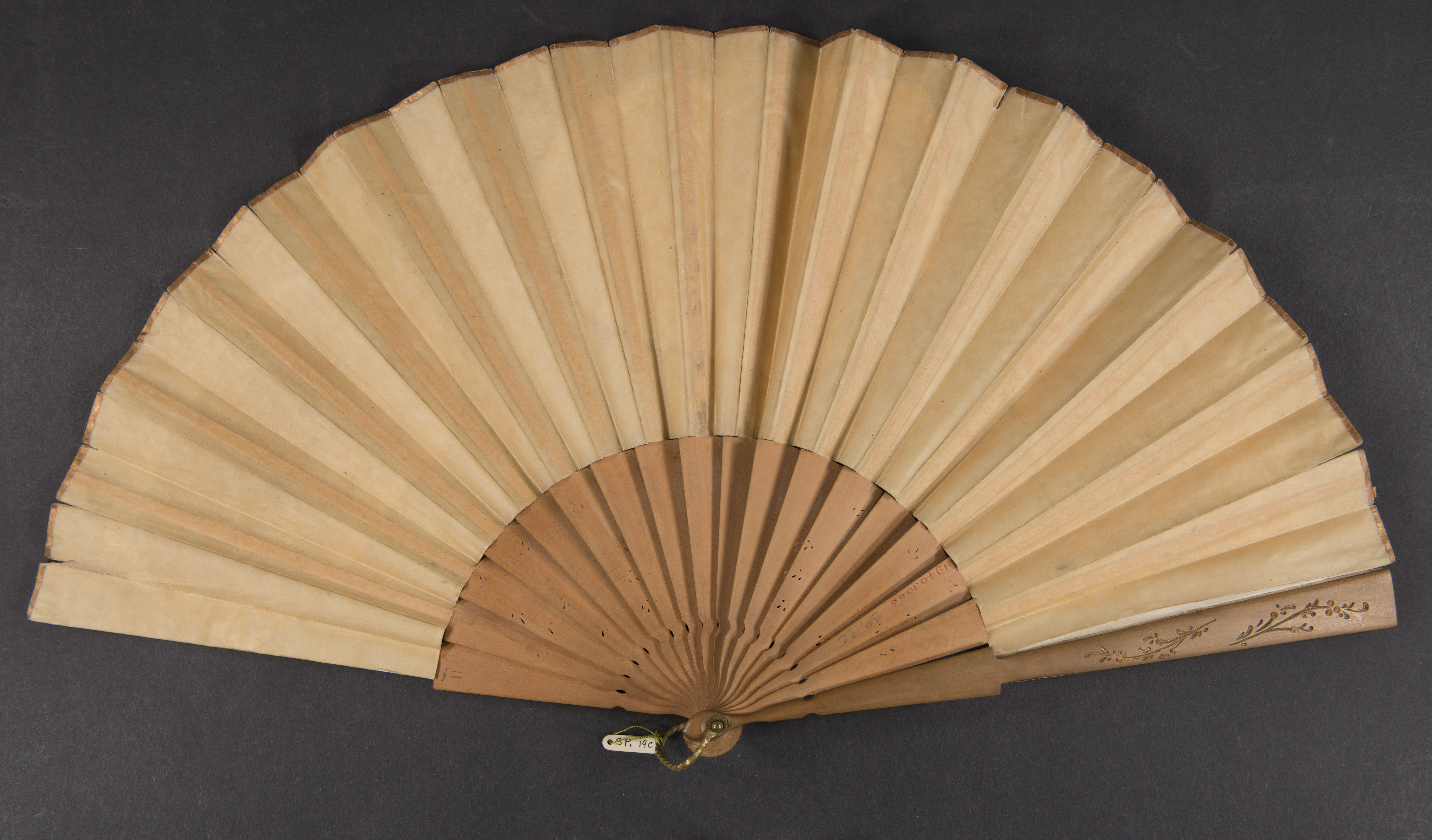 hand fan reverse side