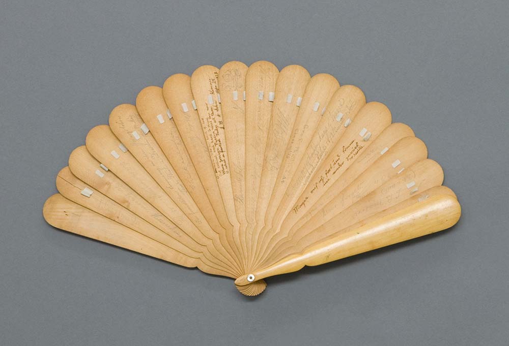 wooden hand fan reverse side