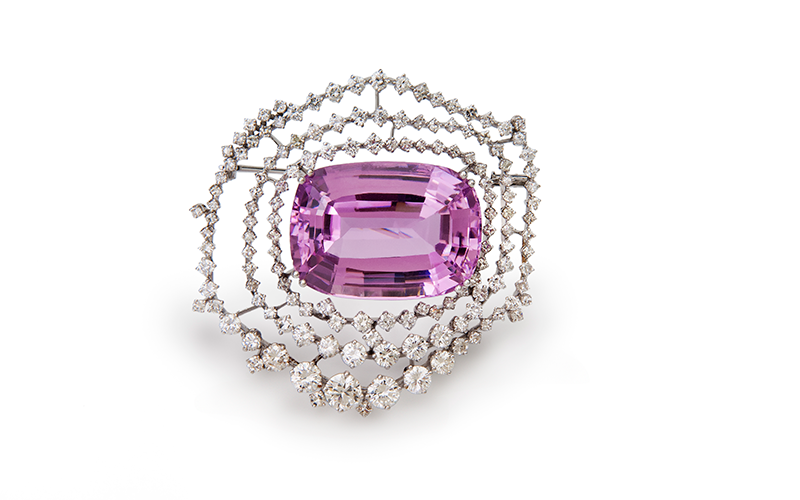 Gübelin (Swiss, est. 1854), Brooch, 1970s, white gold, kunzite, diamonds