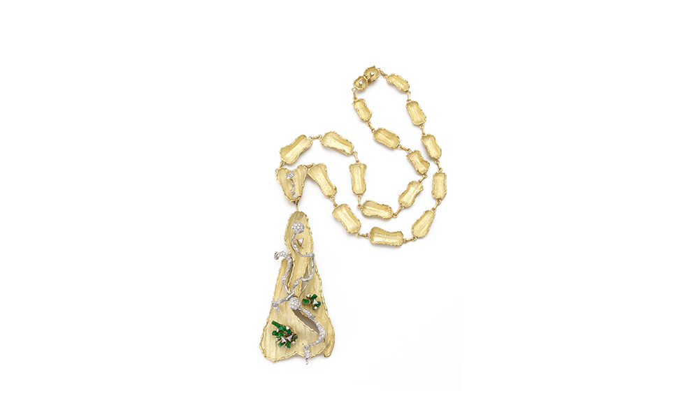 Romolo Grassi (Italian, 1913–1991), Necklace with Pendant, 1960s, gold, diamonds, emeralds, Courtesy of the Cincinnati Art Museum, Collection of Kimberly Klosterman, Photography by Tony Walsh