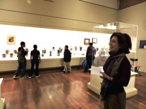 docent in a gallery