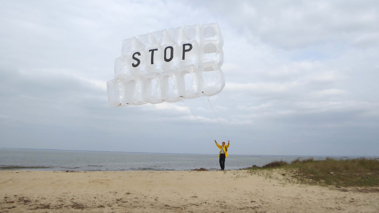 STOP, Friday 18th March 2022, 4pm, La Teste-de-Buch (Gironde), France.