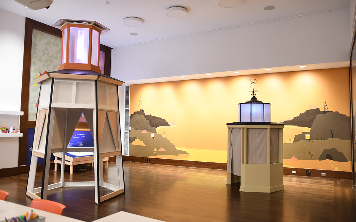Two tall lighthouses in the REC