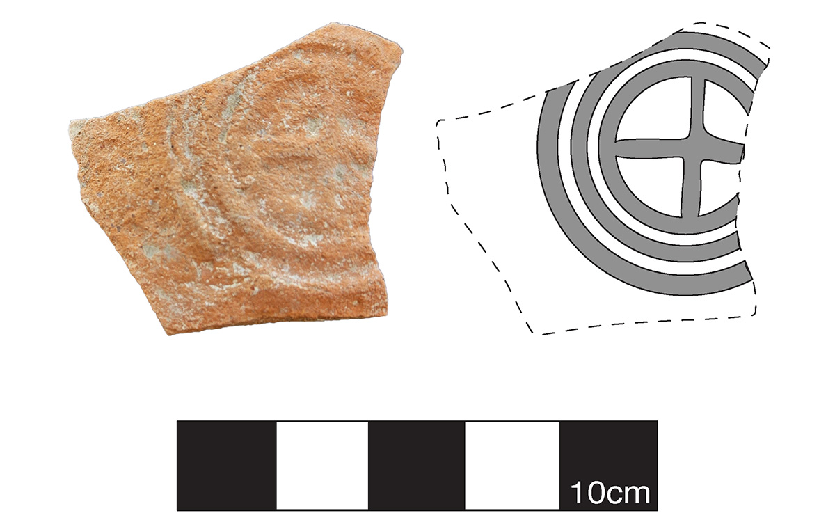 Photo of a ceramic fragment with incised cross within a circle design next to a drawing of the same design.